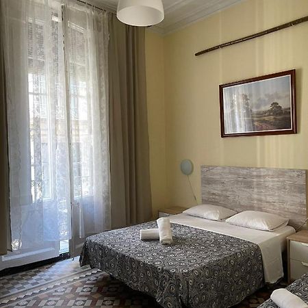 Mariarooms Hostel Barcelona Ngoại thất bức ảnh